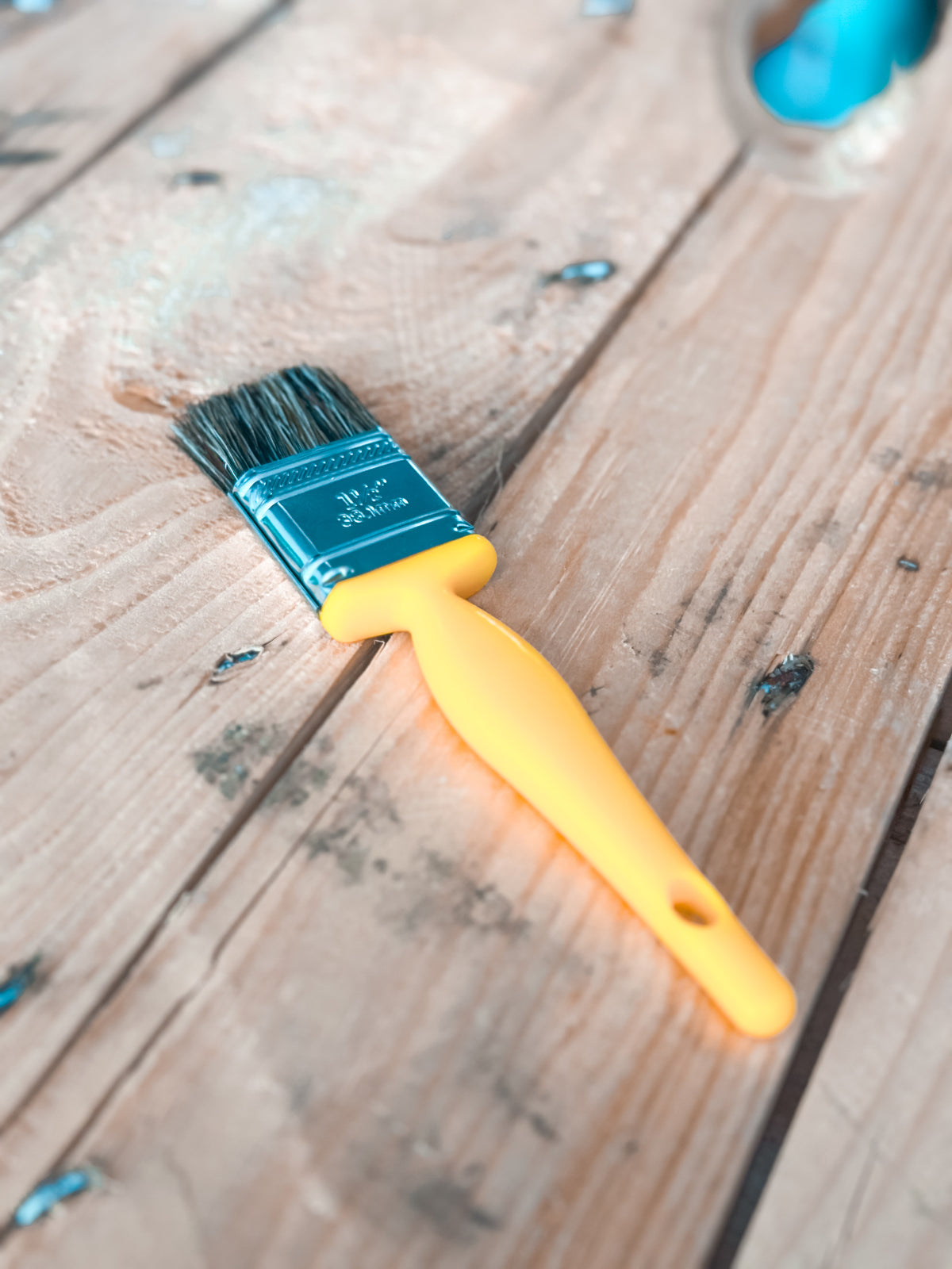 1.5” HD Paintbrush DTL.