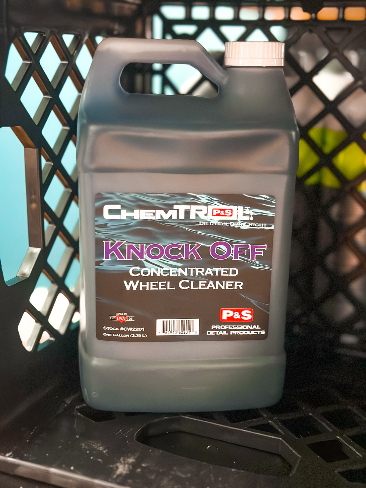 Knock Off Concentrated Wheel Cleaner